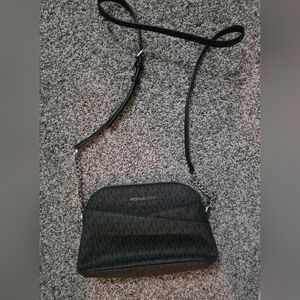 Michael Kors Elegant Black Crossbody Bag